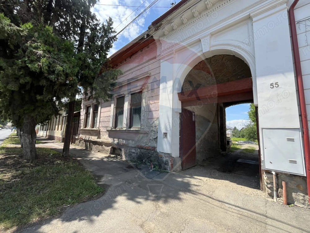 Casă / Vilă cu 5 camere de vânzare