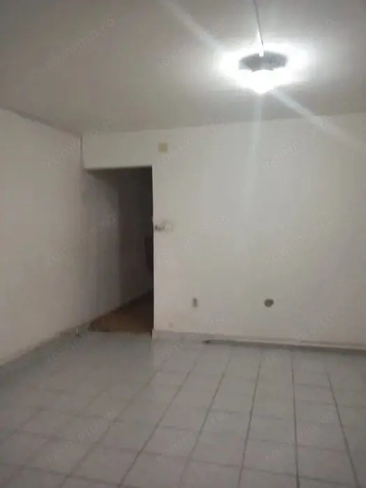 Mureseni - Vanzare spatiu comercial/birou/salon