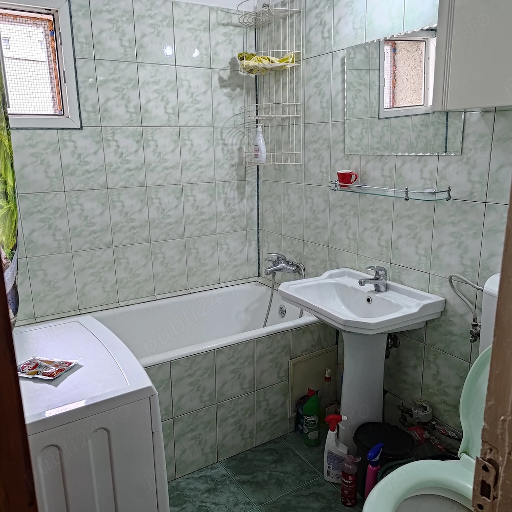 Închiriere garsonieră sector 2