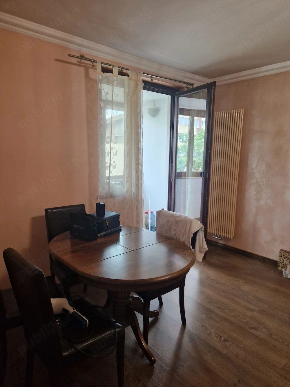 Vand apartament 3 camere ultracentral
