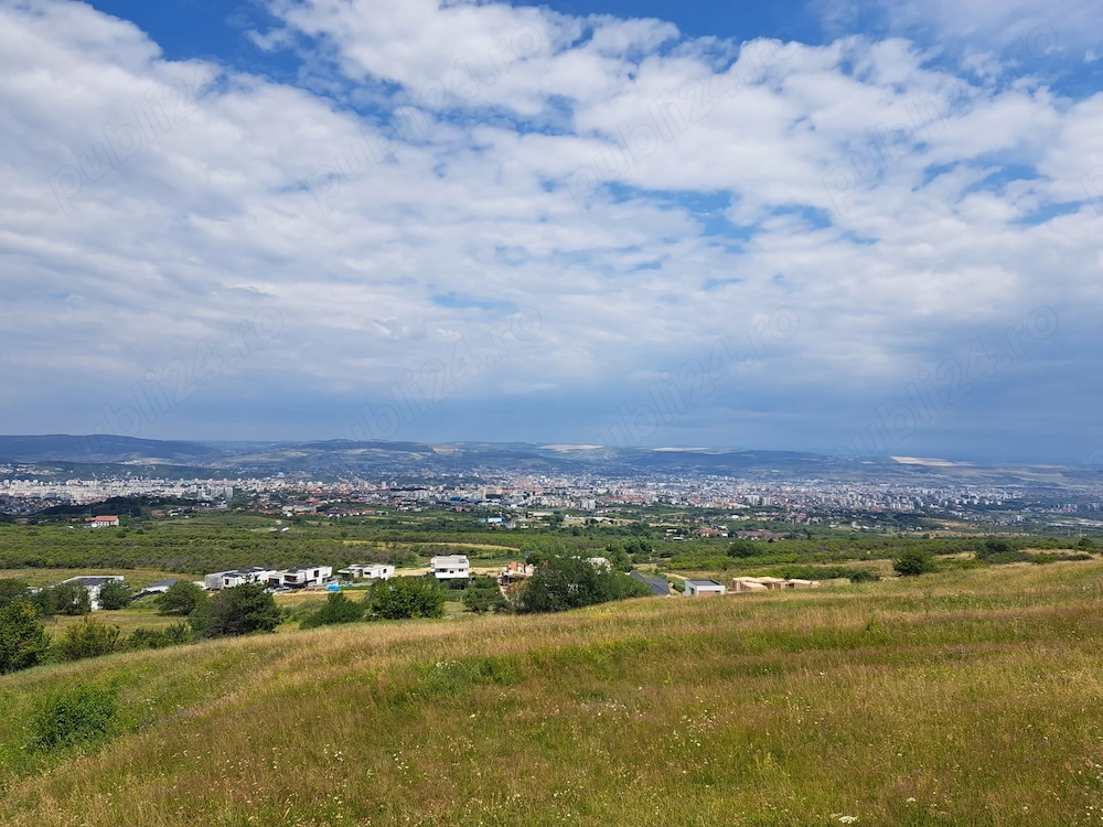Vand (sau schimb) 4000mp intravilan Feleacu; cadastrare si CU; super panorama Cluj