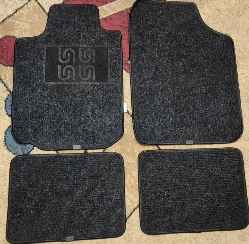 Set 4 covorase auto din textil, universale, Ultimate Speed, ca noi