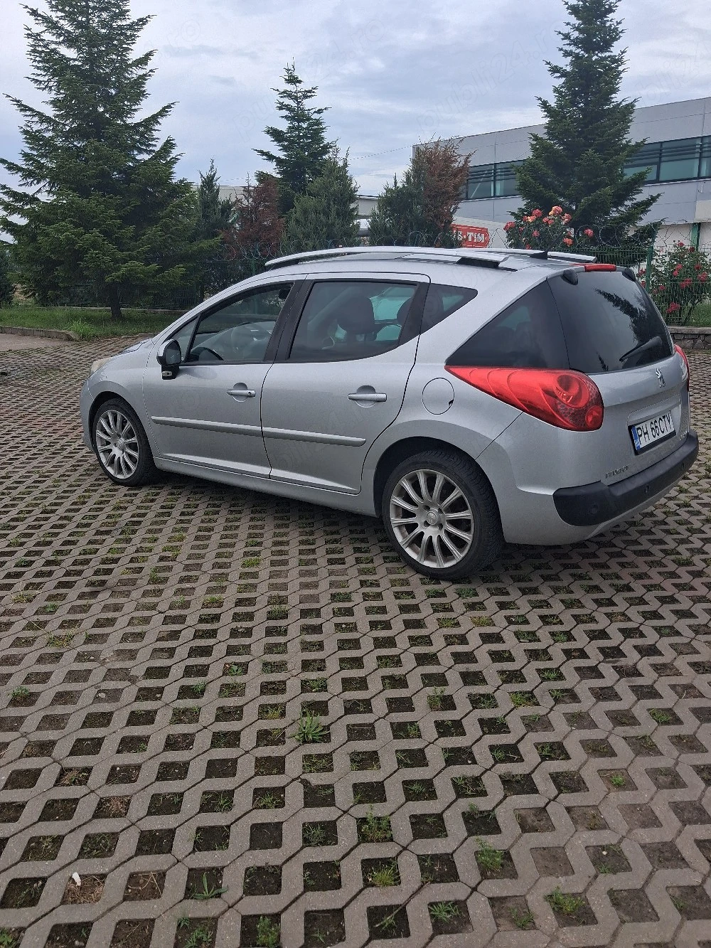   Propietar vand urgent peugeot