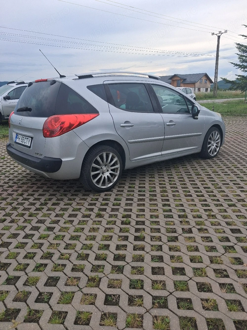 vand peugeot 207 