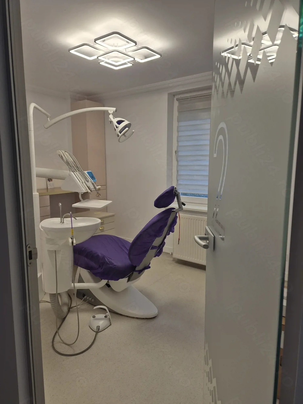 Inchiriez cabinet stomatologic