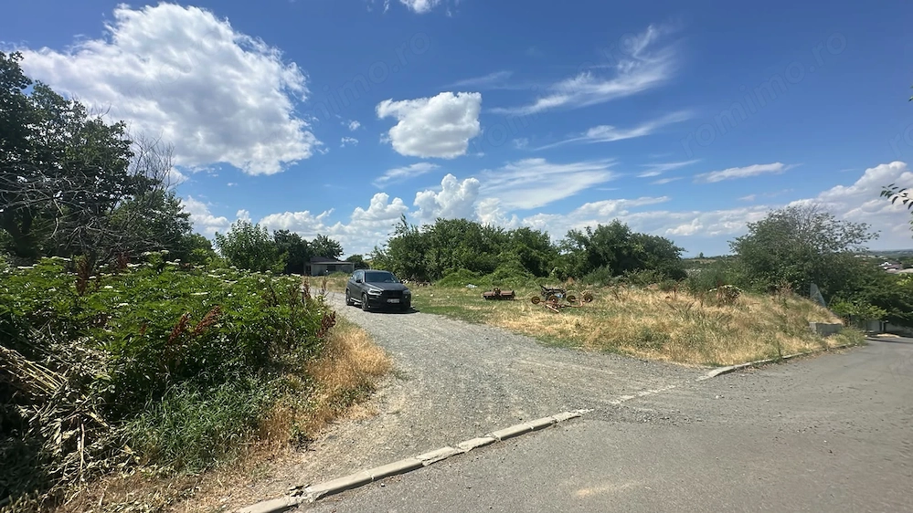 Teren intravilan Panoramic cu vedere de sus la Dunăre 