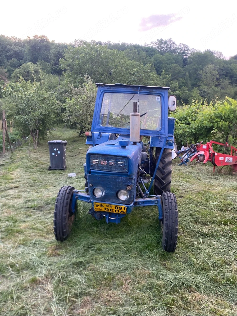 Vand tractor Ford Dexta 32 CP