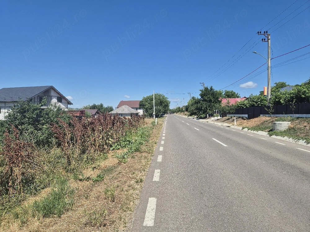 teren intravilan pt casa 4500 mp Codaesti
