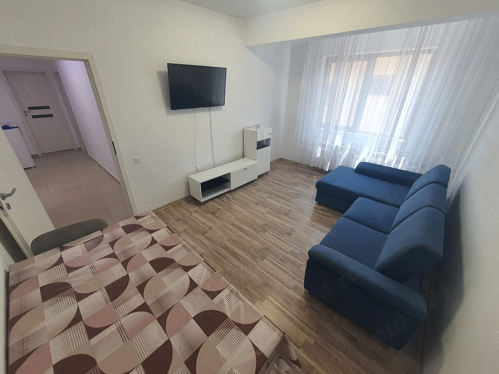 Închiriez apartament 3 camere Proprietar militari apusului