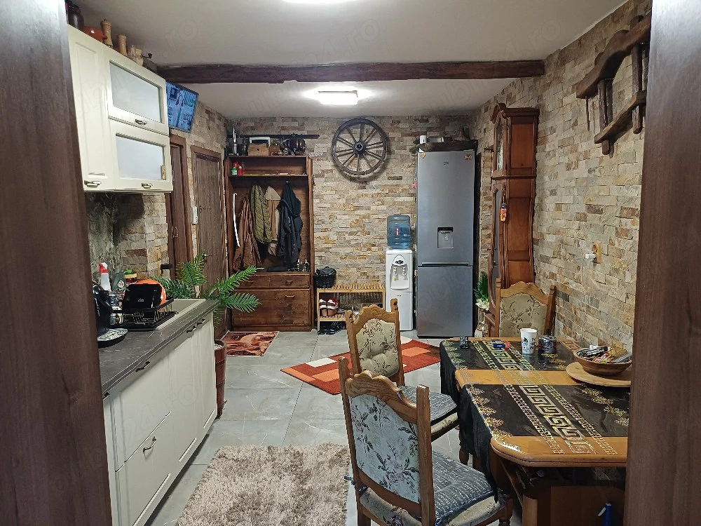 Apartament Rovine Decomandat