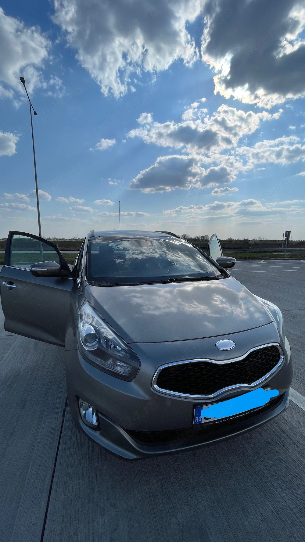 Kia Carens 2013