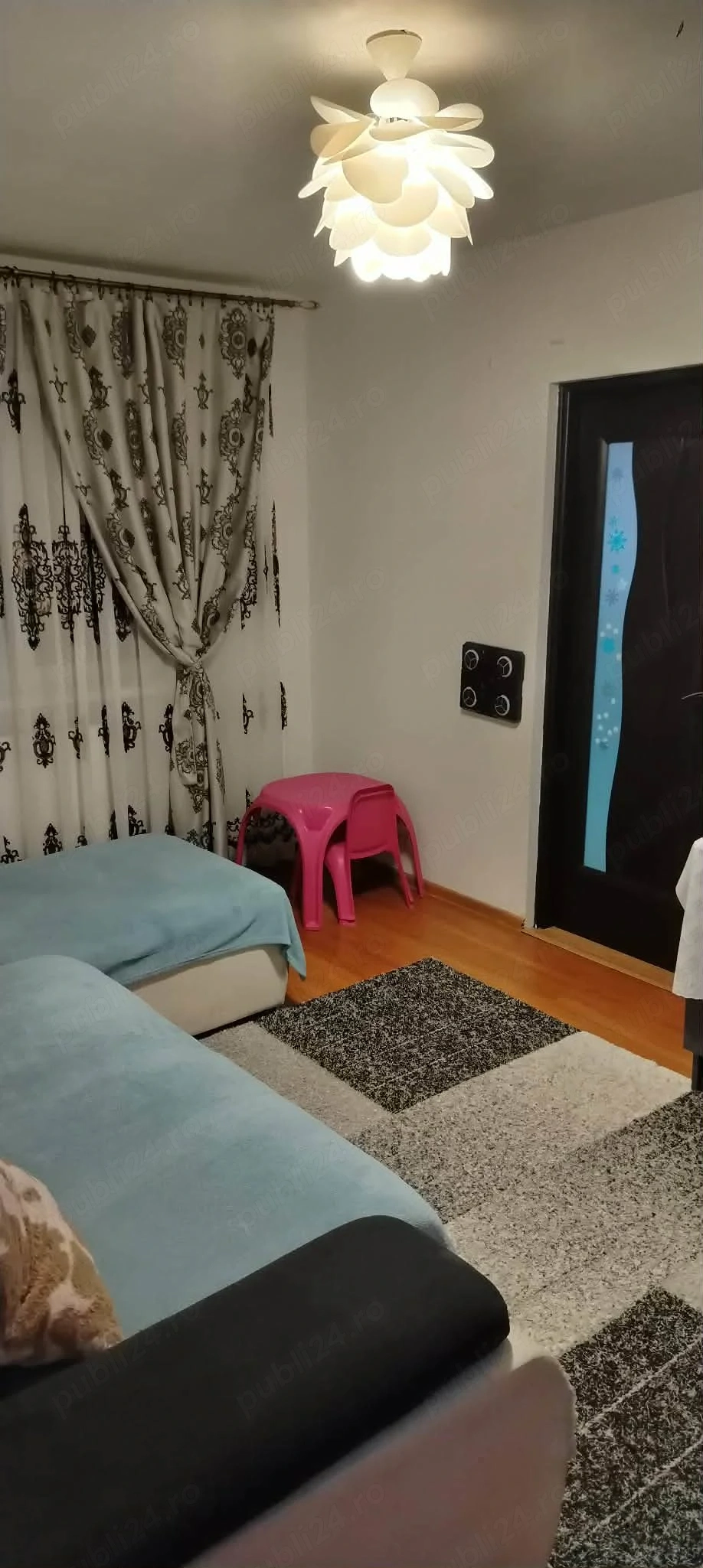 Proprietar Vand apartament 2 camere aleea saturn