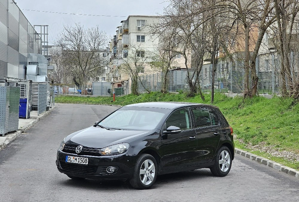 VW Golf 6 1.4TSI Parkassist ÎncălzireScaune DubluClima Bluetooth PilotAuto Euro5 