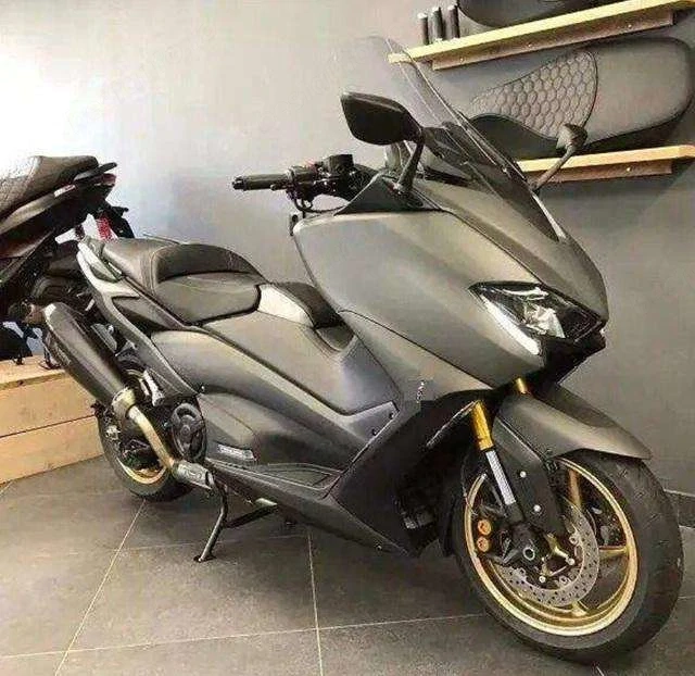 Sale auction of new Can-Am Outlander, Polaris, scooters, utvs, atvs, quads