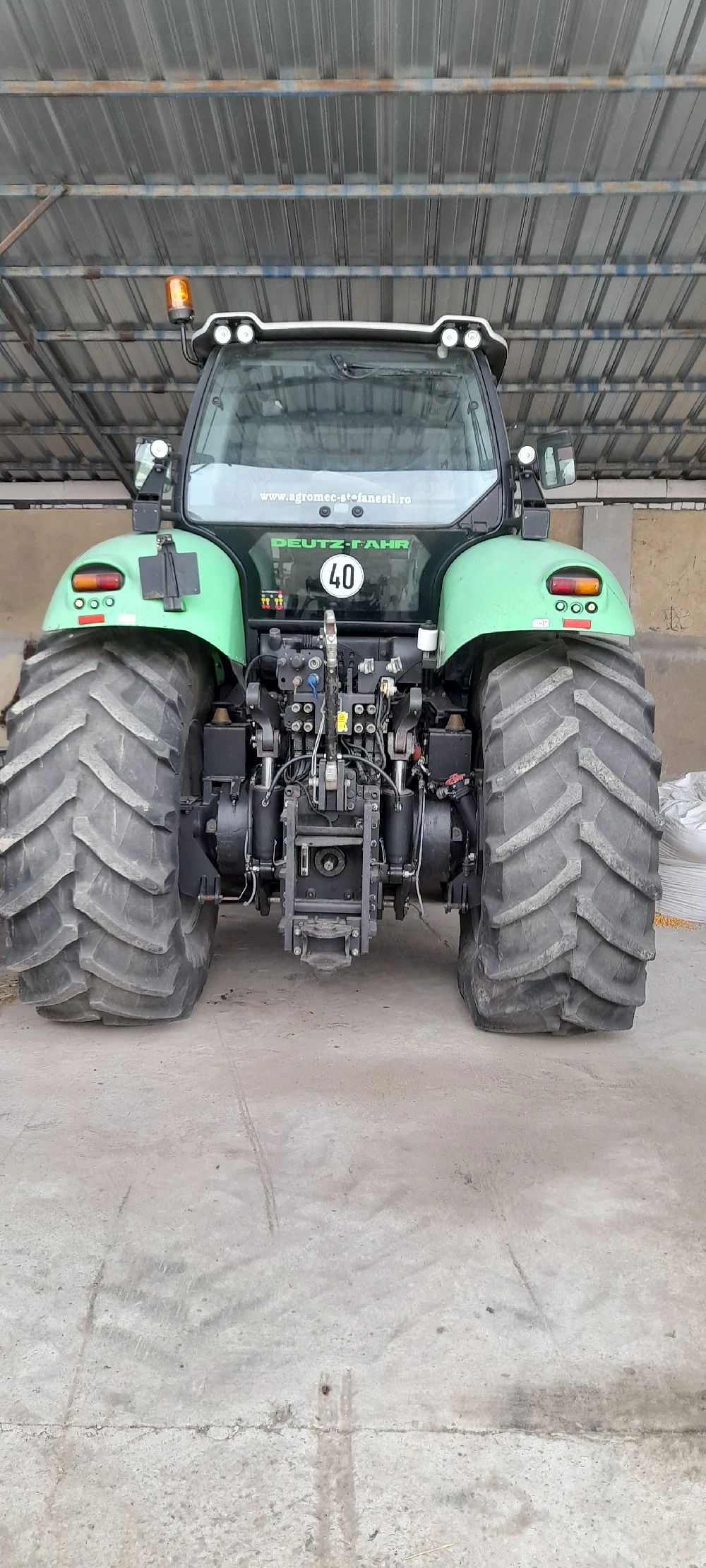 tractor de vânzare