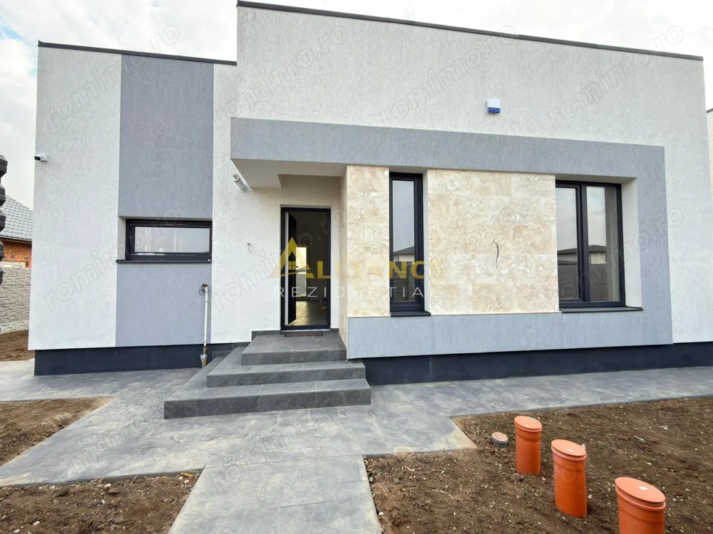 Casa Parter 3 camere+2 bai  Incalzire pardoseala Teren 371mp