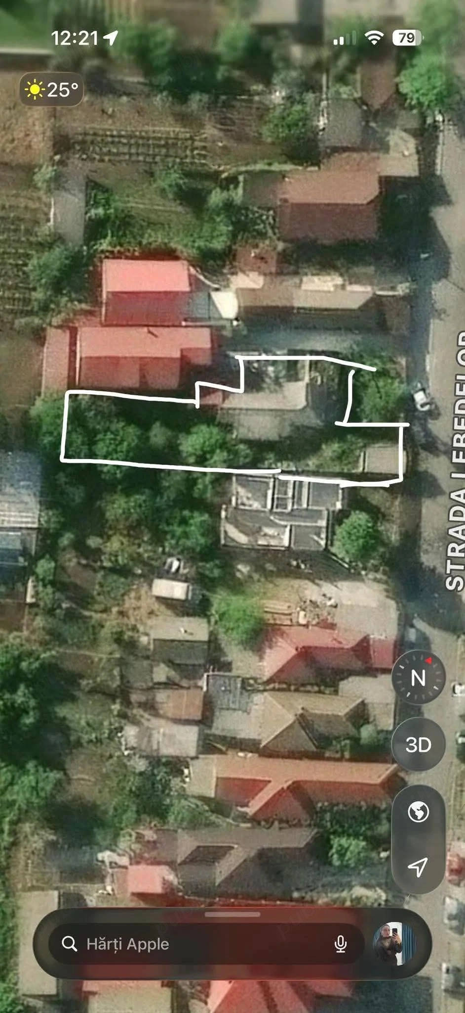 Casa bătrânească de vânzare 