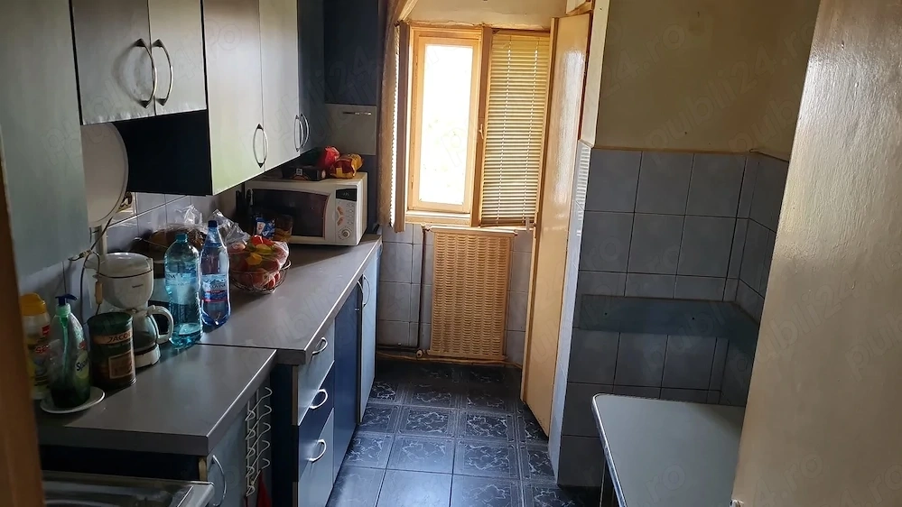 Apartament 3 camere decomandat Lipovei langa Piata Noua cu doua balcoane centrala proprie