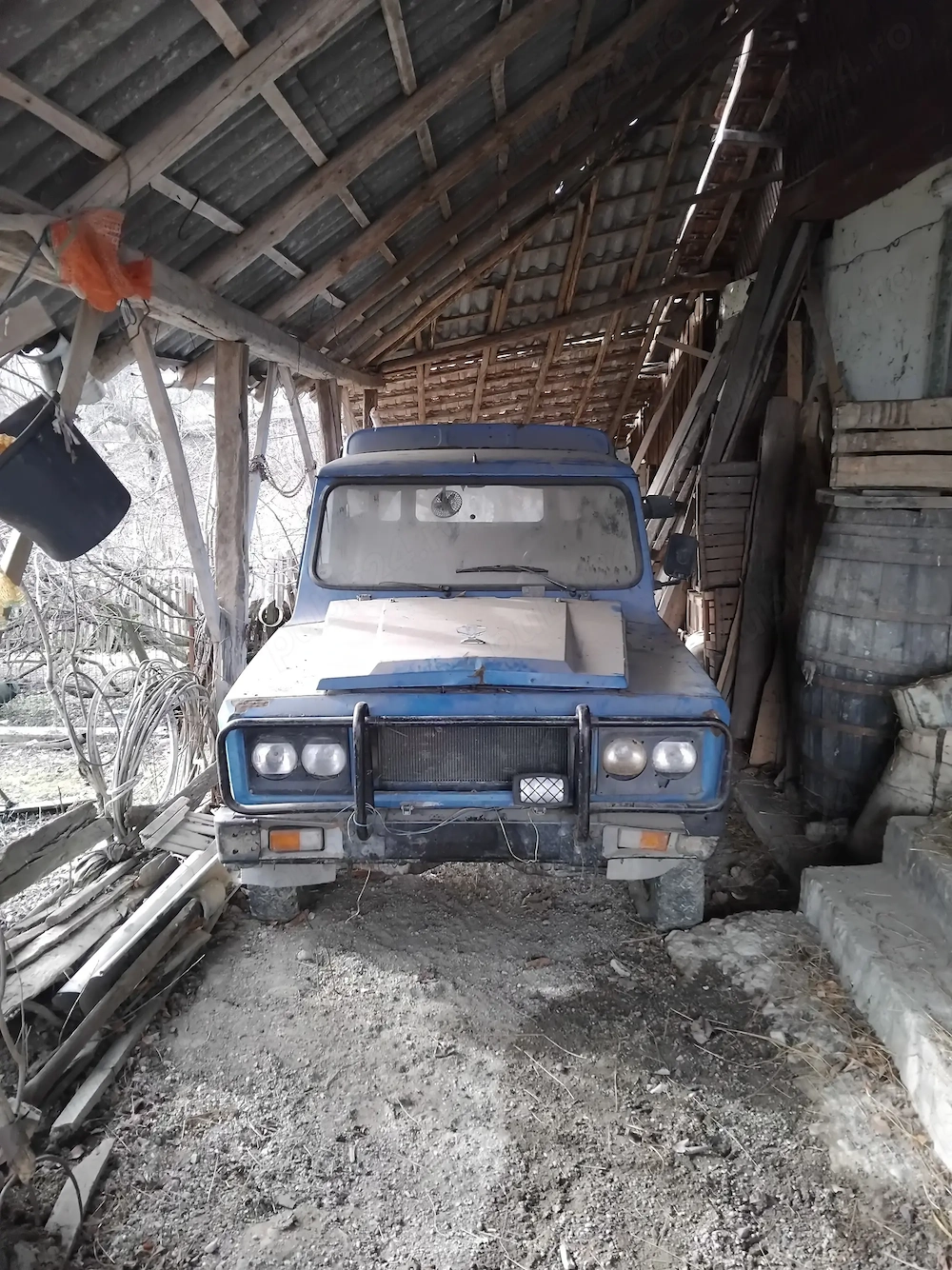 De vanzare aro 243 motor brasov 