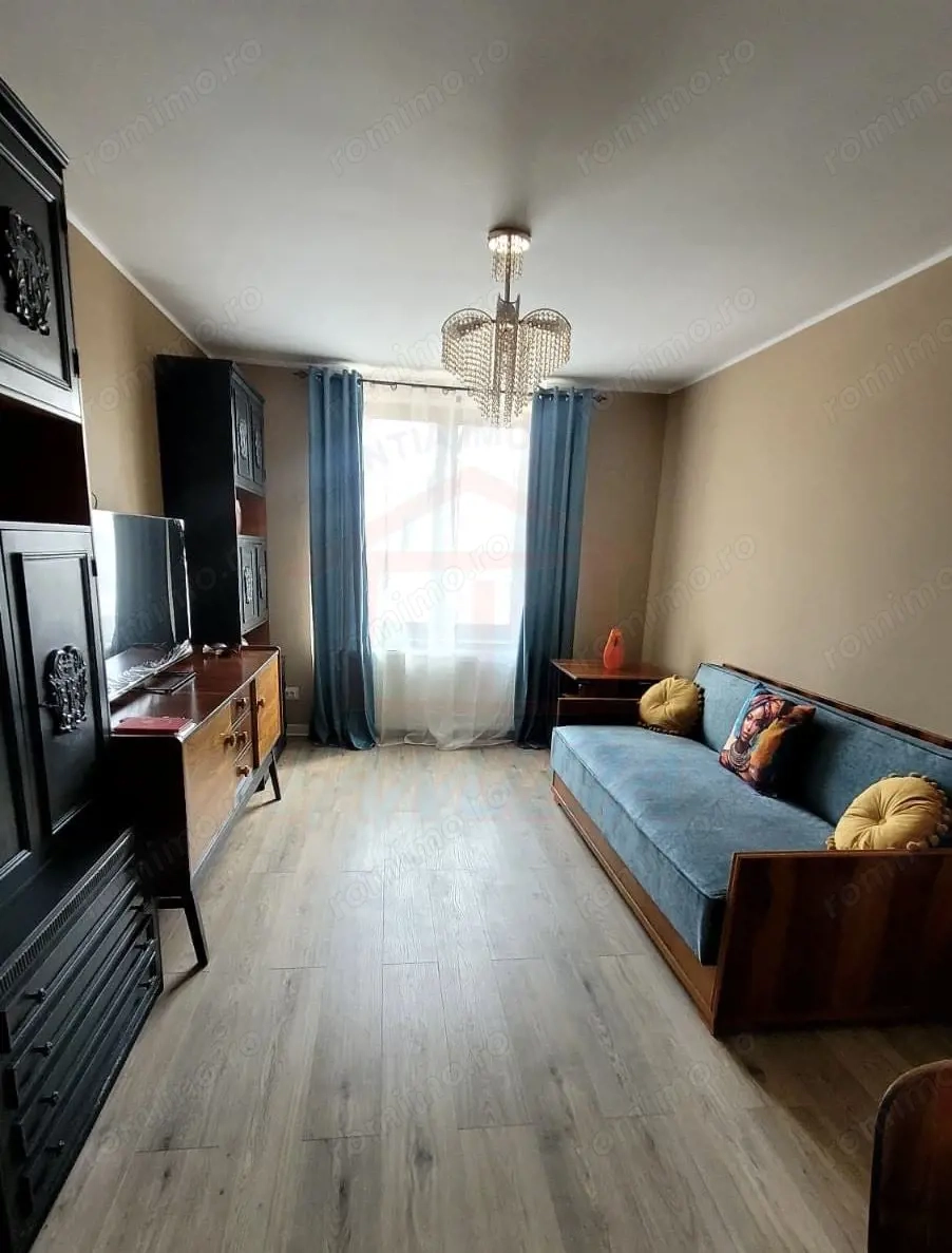 De închiriat 2 camere  | Centru | 550 Euro/luna