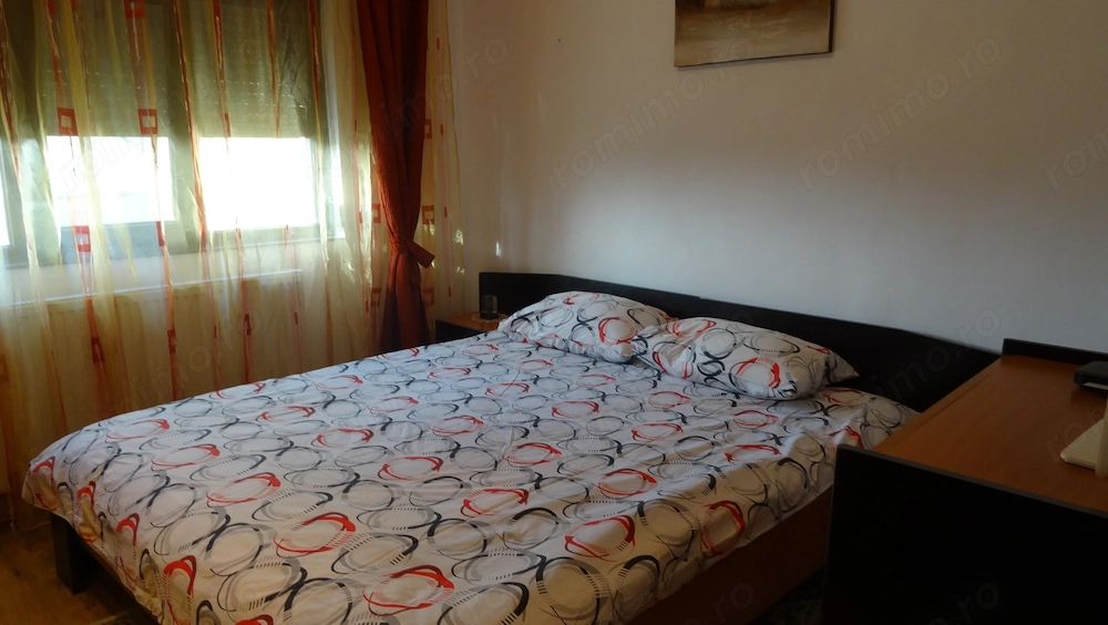 De închiriat apartament cu 2 camere   Zona Aradului- 951