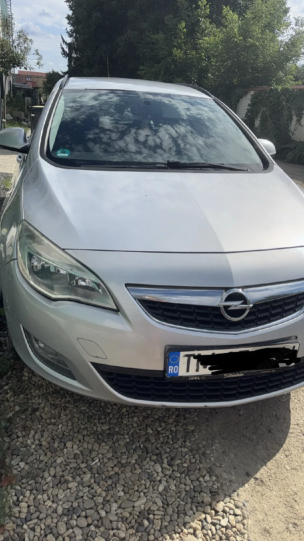Opel Astra Sports Tourer J 2012