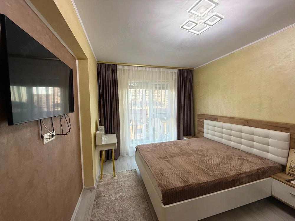 Ofer spre inchiriere studio cu 2 camere 