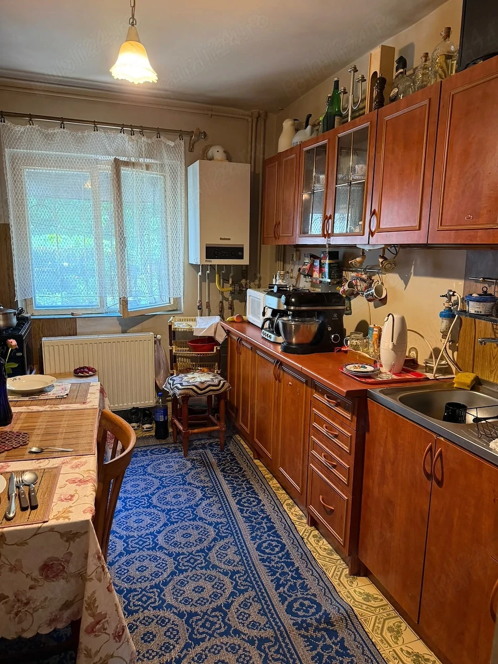 Apartament 3 camere Lipovei in fata cu doua bai parter centrala proprie