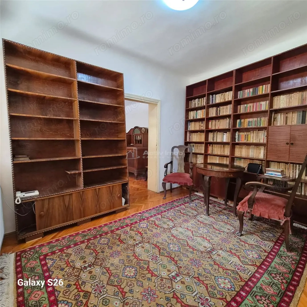 casa 3 cam zona Armeneasca- Mosilor, str. Toamnei