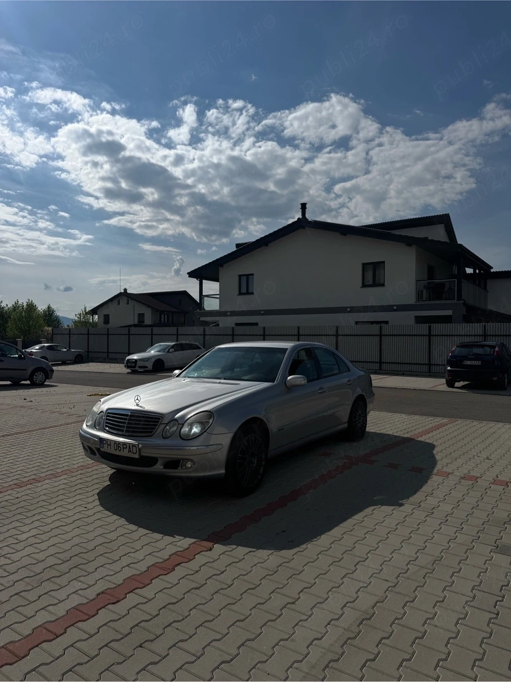 Mercedes-Benz E200 CDI W211   Proprietar de Nou | Automat 5G-Tronic | Investiții Recente
