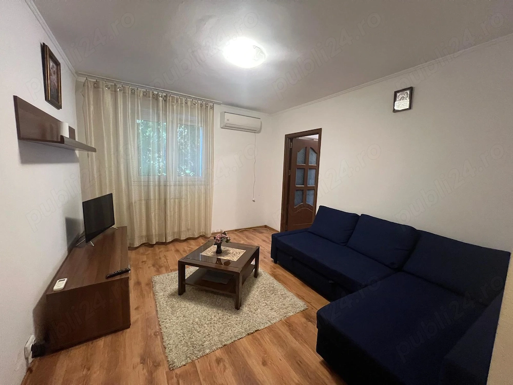 Apartament 2 camere - Metrou 1 decembrie 1918 (1 minut)