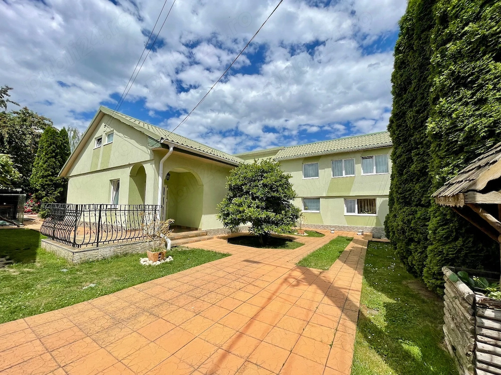 Casa mobilata de vanzare in centru - Suceava