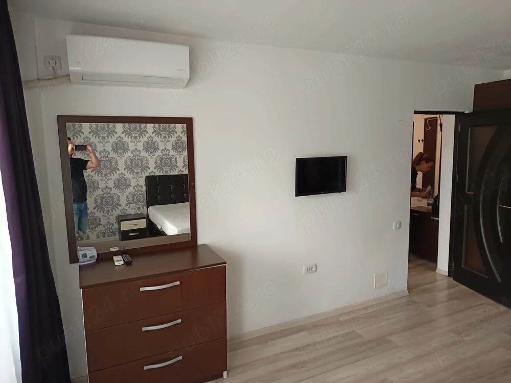 Inchiriez apartament cu o camera 
