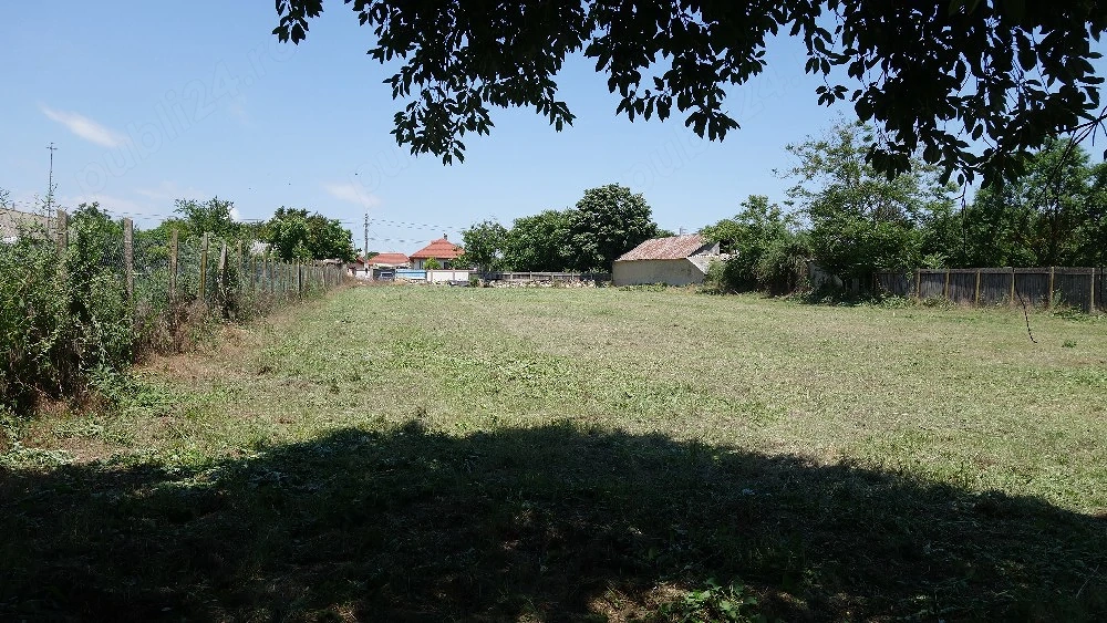 Vand teren intravilan in Jurilovca