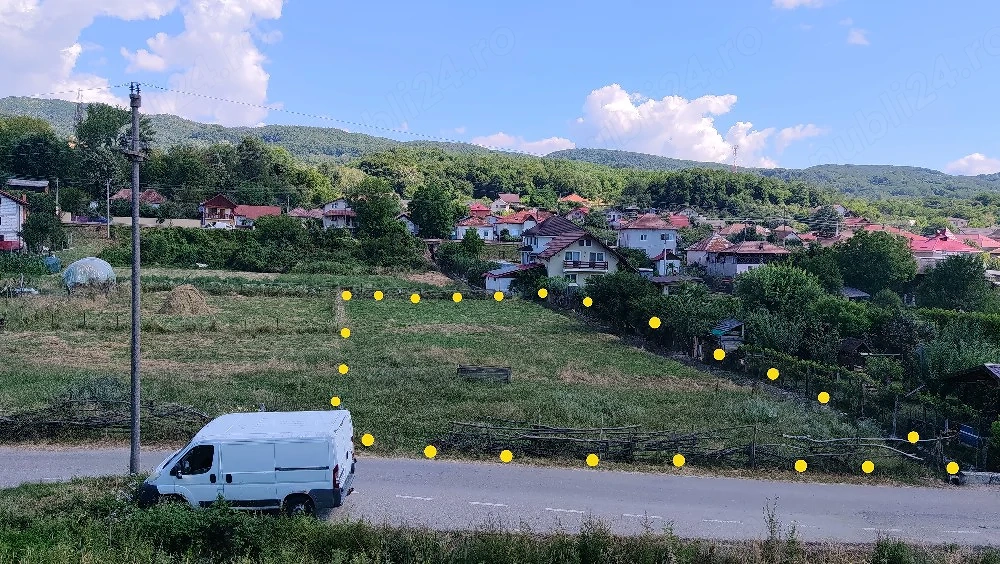 Vând teren intravilan 1218 mp Vlădești Priporu. Preț 25 Euro mp negociabil 