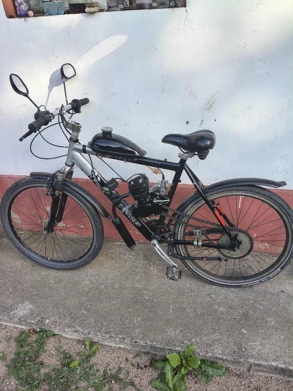 bicicleta cu motor ca noi