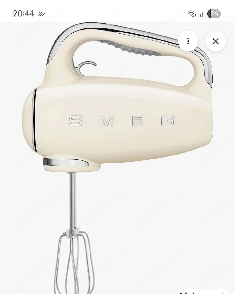 Mixer Smeg culoare cremoasa.