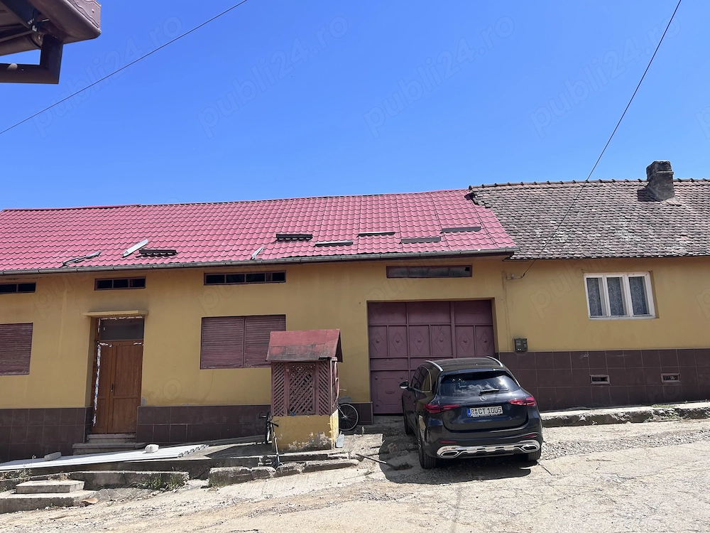 Casă de vânzare la Teregova!
