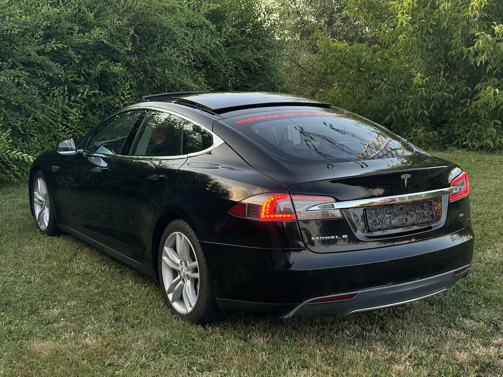 Tesla Model S 85 *119.000km*