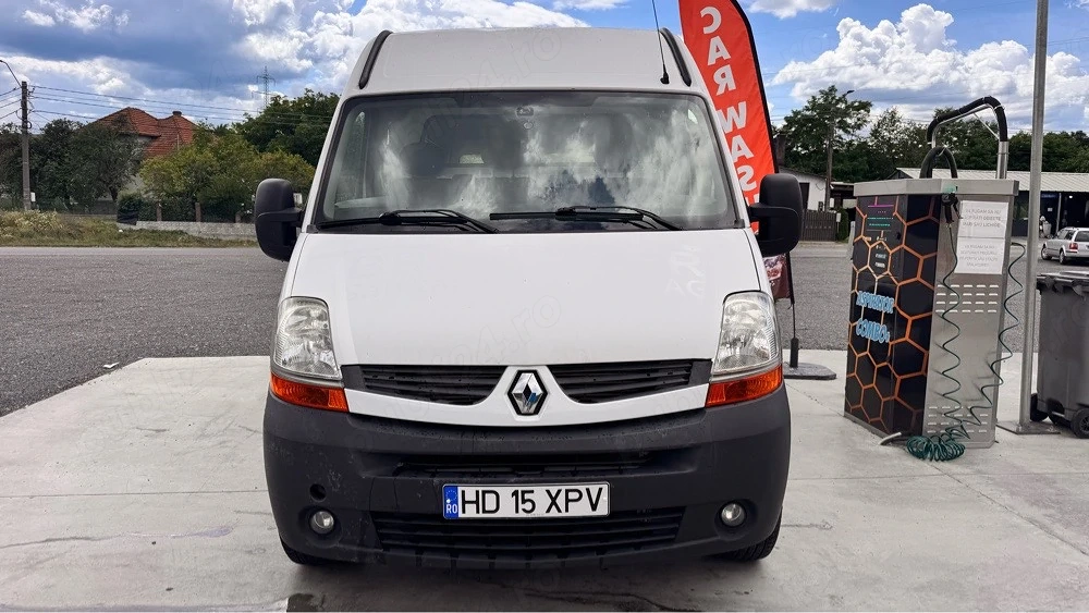 Renault Master 2.5 dCi 120 CP   2  km