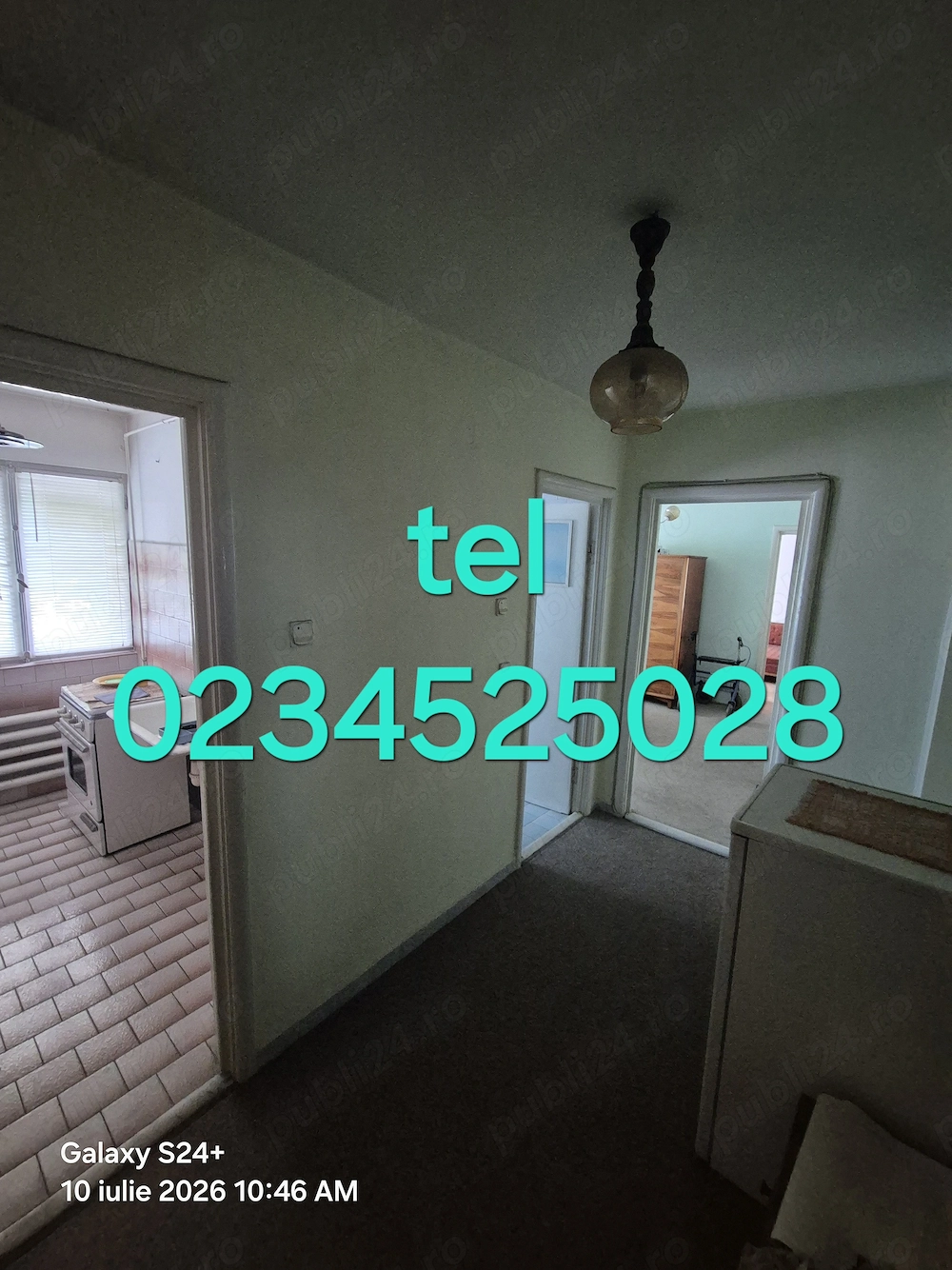 Vând apartament tel. 