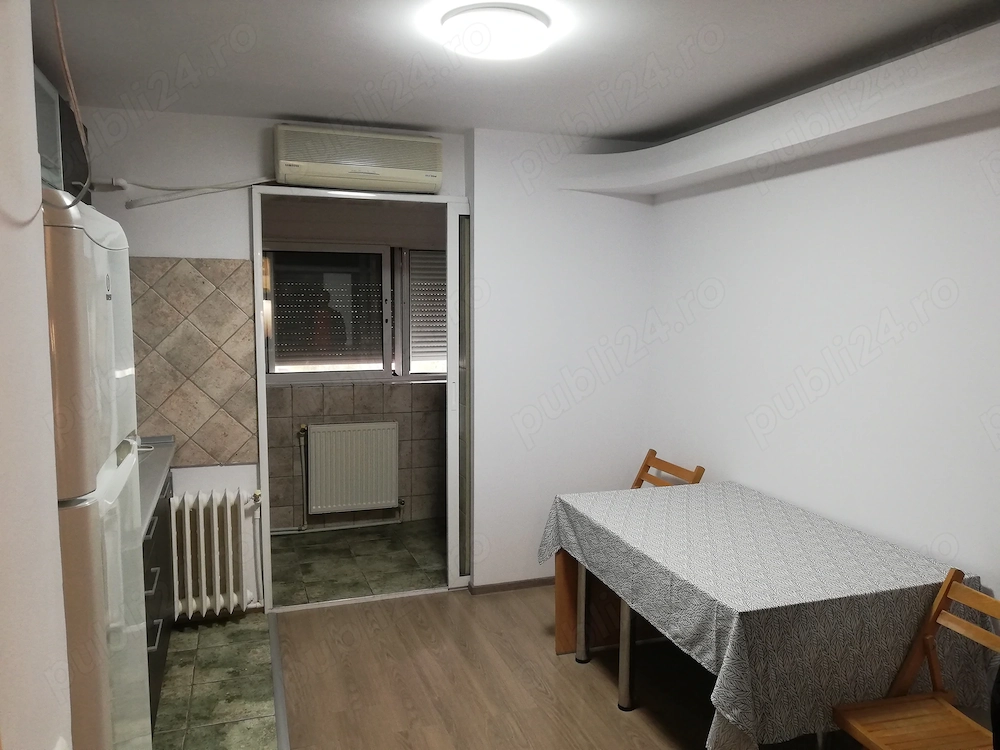 Proprietate, închiriez apartament 2 camere-decomandat 
