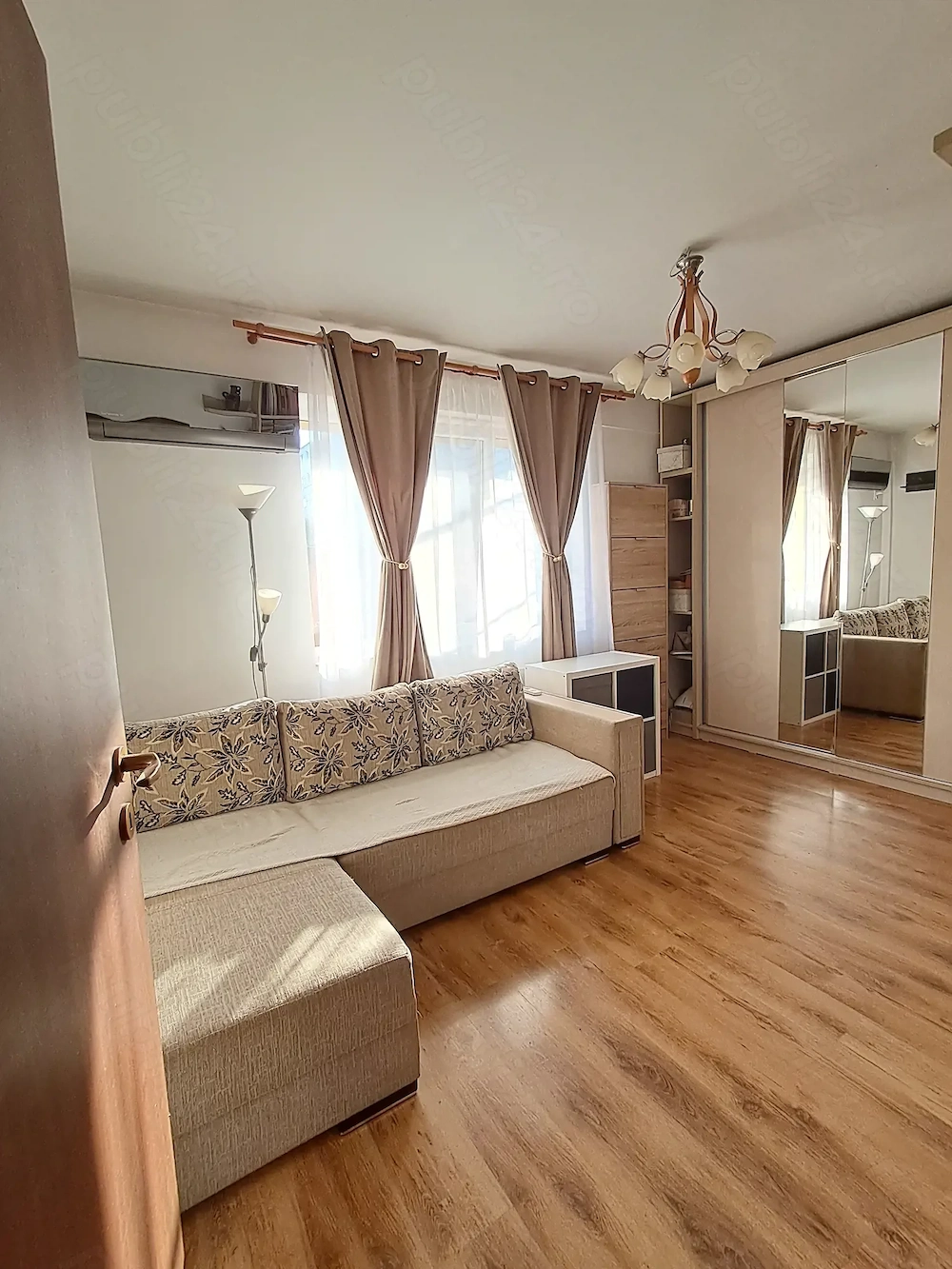 PROPRIETAR | Apartament 2 camere decomandat | Curte proprie | Str. Aluviunii   Sector 4