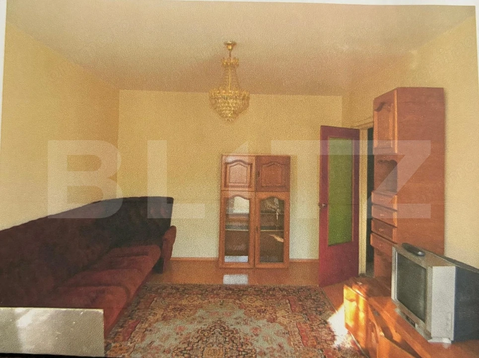  Apartament 3 camere, 76 mp, etaj 2, zona Calea Bucuresti 