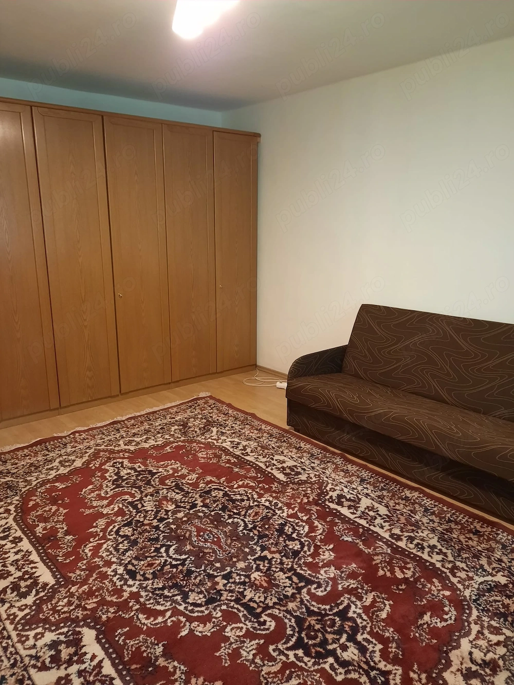 Propunem spre inchiriere ap o camera situat pe Calea Manastur, cart Manastur
