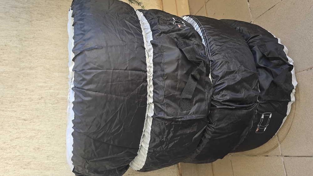Set pneuri 185/55R16 Yokohama, de vară, rulate sub 10km, cu predare în Sibiu