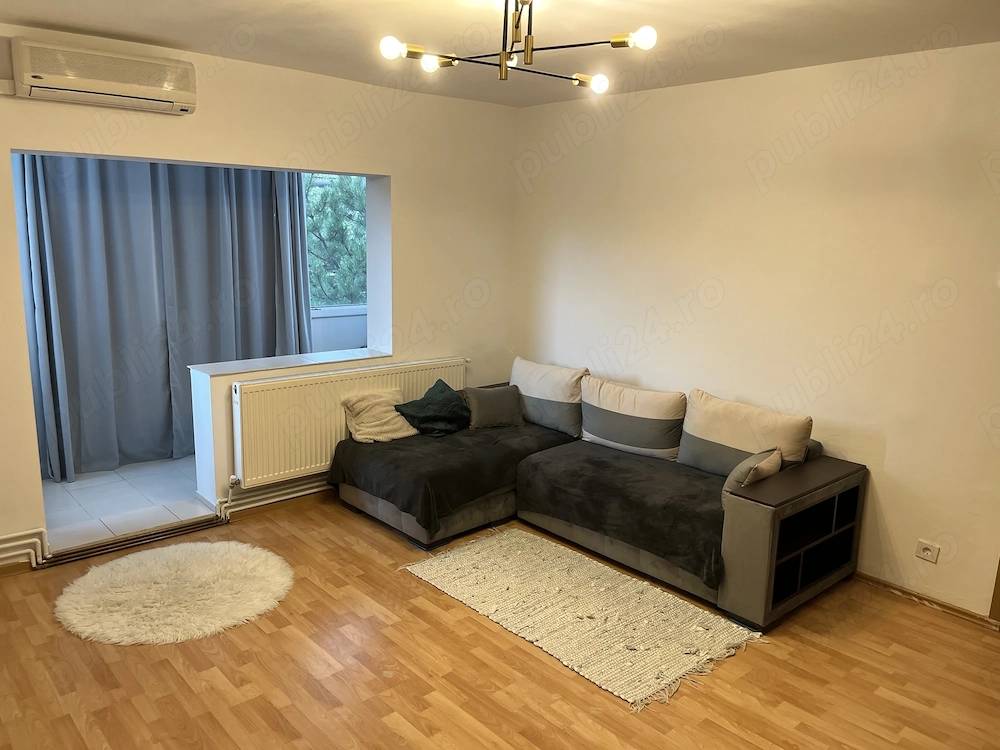 Proprietar, vând aparatament cu 2 camere(Aradului)