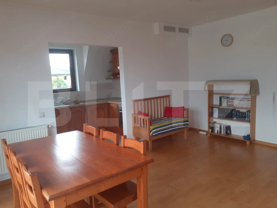 Apartament cu 3 camere, 90 mp /spațios, luminos /Parcare/ Europa