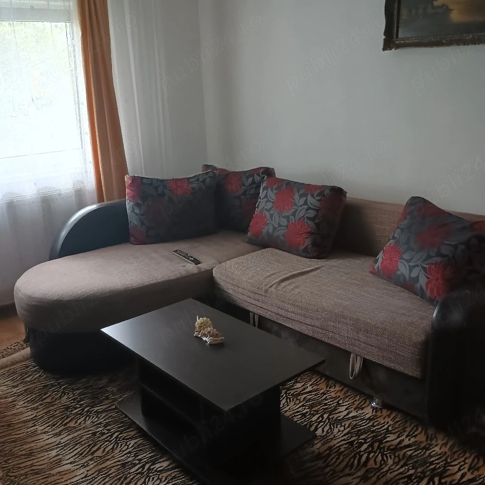 Ofer spre închiriere apartament cu 2 camere in Florilor Râșnov