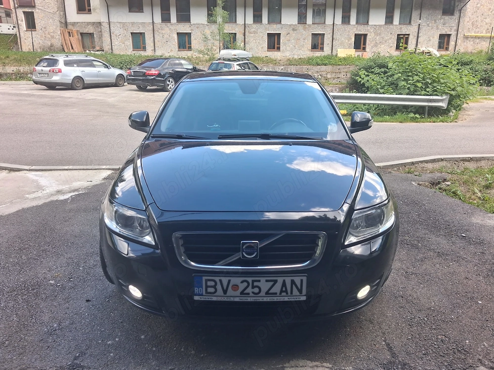 Volvo v50 2012 diesel 